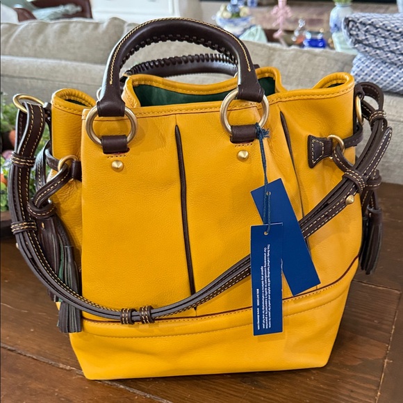Yellow Leather Bucket Bag - Picture 3 of 4